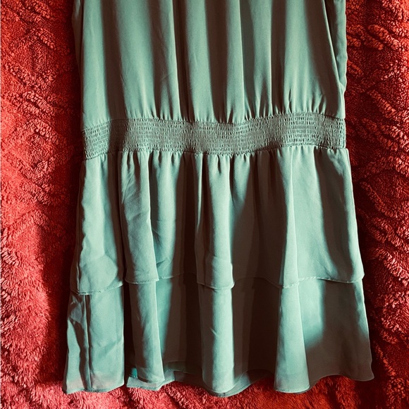 1. State smocked neck flutter sleeve dress - Picture 4 of 7